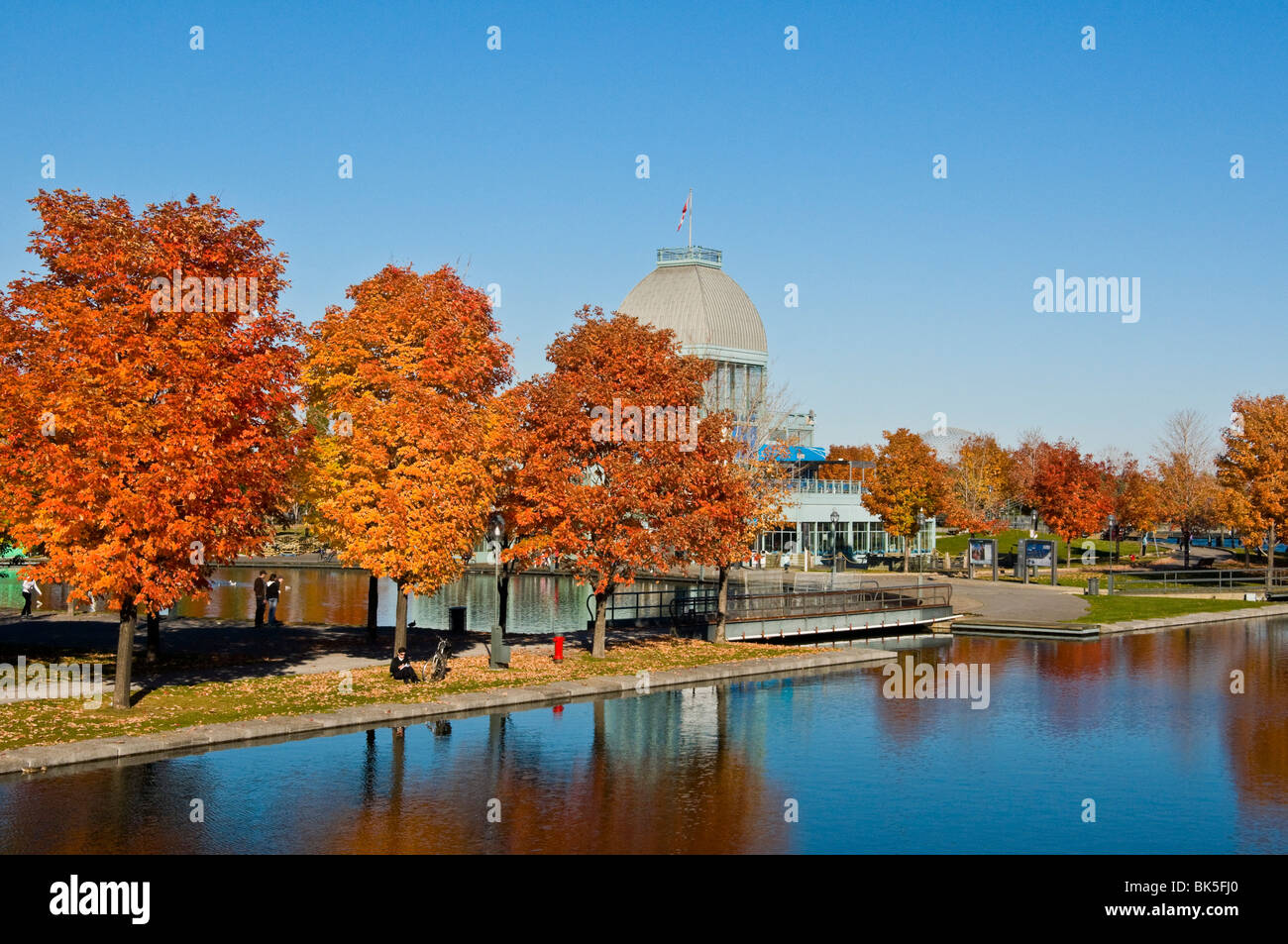 Vieux port de Montréal Bassin Bonsecours Banque D'Images