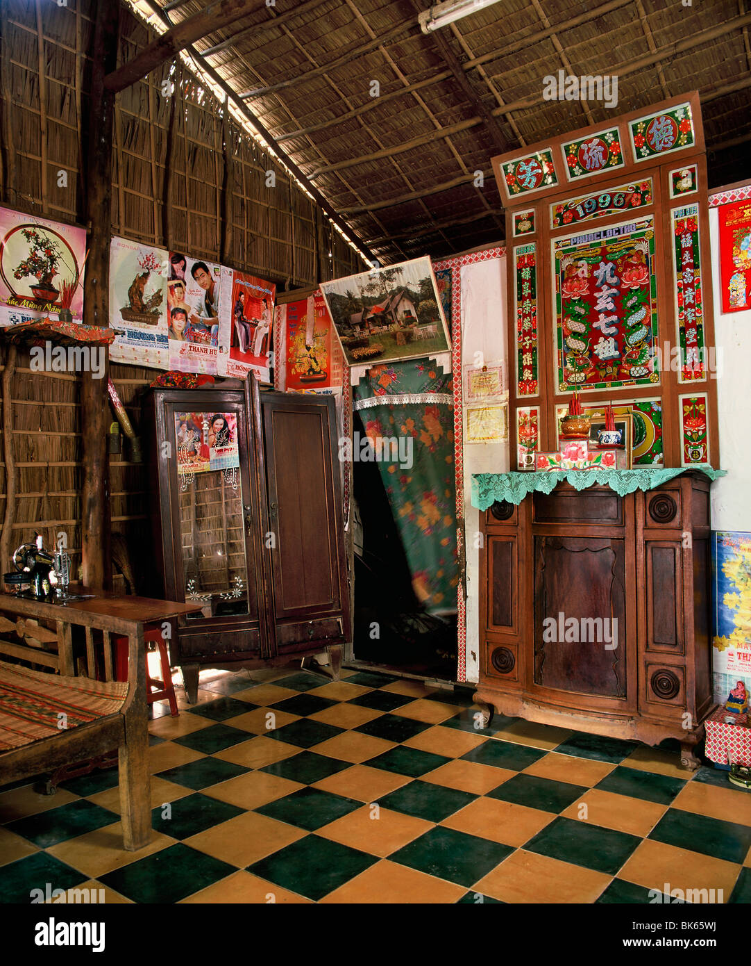 À l'intérieur d'une maison de village rural près de le Delta du Mekong, Vietnam, Indochine, Asie du Sud-Est, l'Asie Banque D'Images