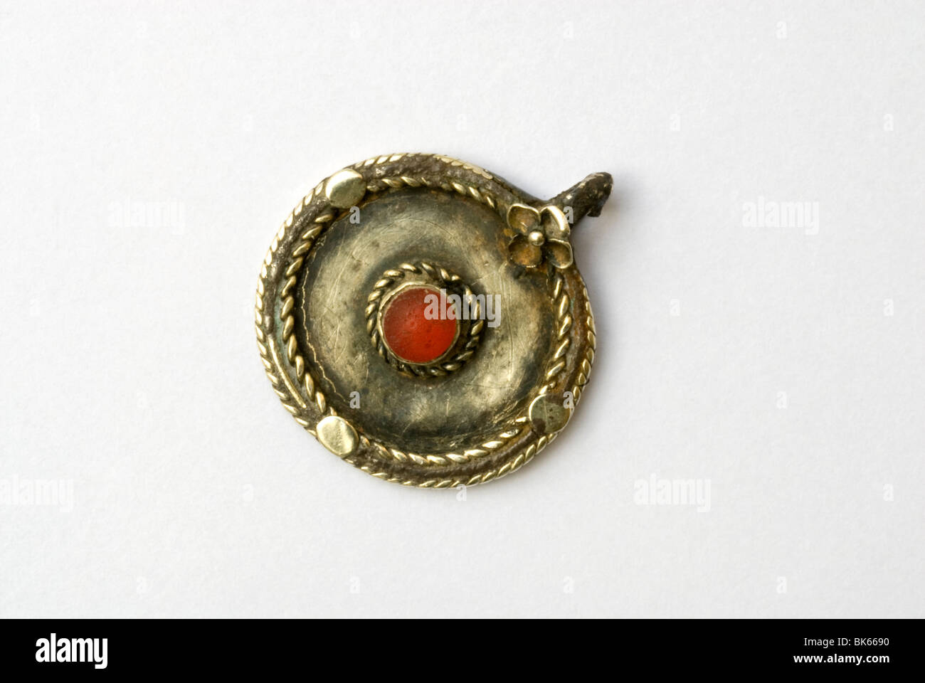 Pendentif en alliage d'or- 300 ans- Centre de Coral Banque D'Images