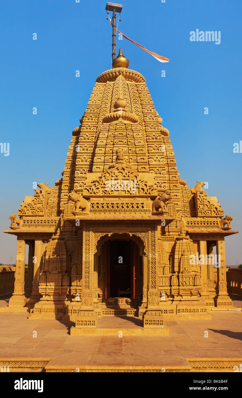 Jain temple d'amar sagar près de Jaisalmer au Rajasthan en état indi Banque D'Images