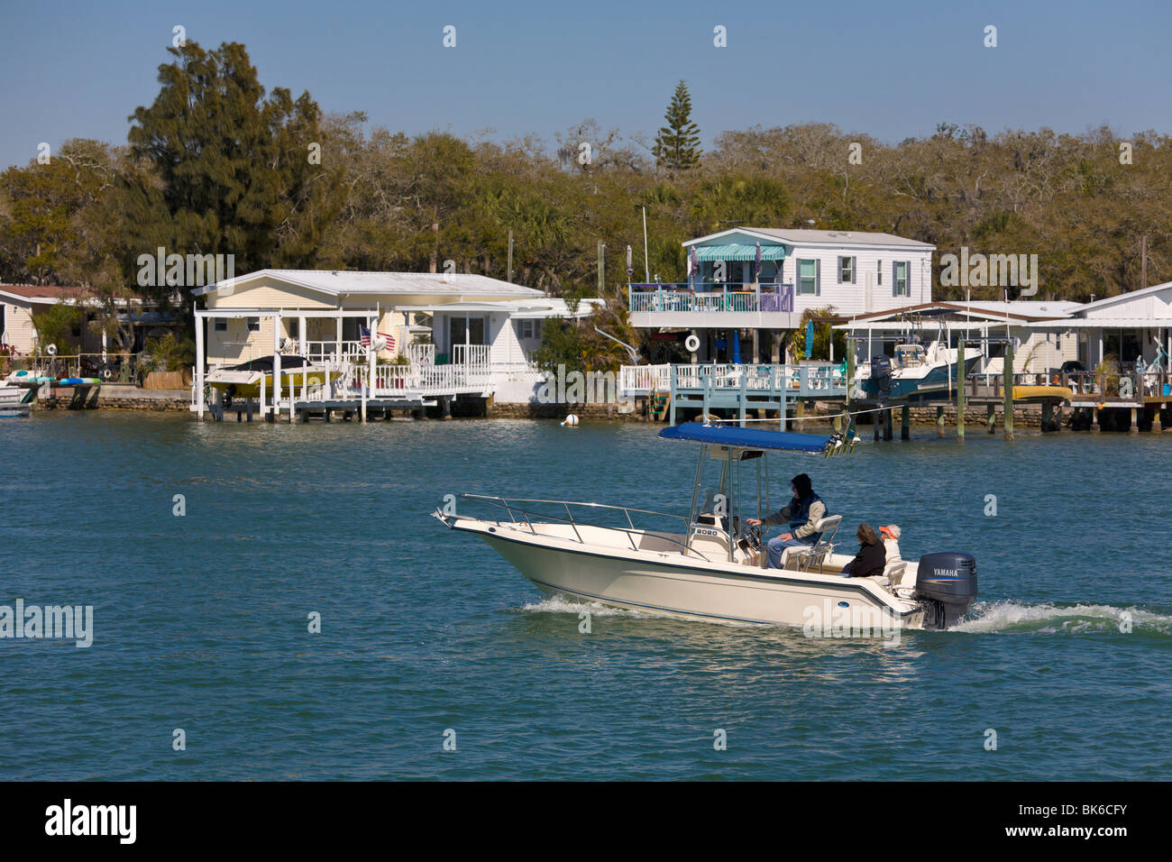 Maisons au bord de l'eau et de bateaux, 'St Petersbourg', Florida, USA Banque D'Images