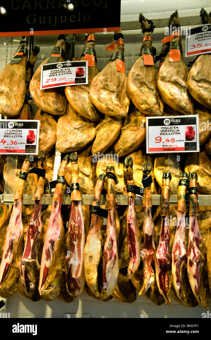 Butcher Mercado de San Miguel Madrid Marché Ville Jamon Serrano Iberico Banque D'Images
