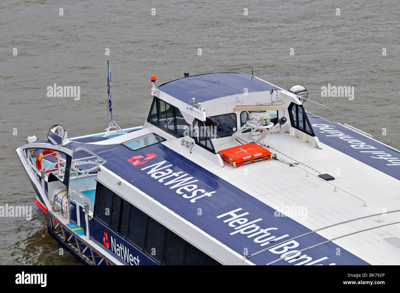 Thames Clippers riverboat, Londres, Royaume-Uni Banque D'Images