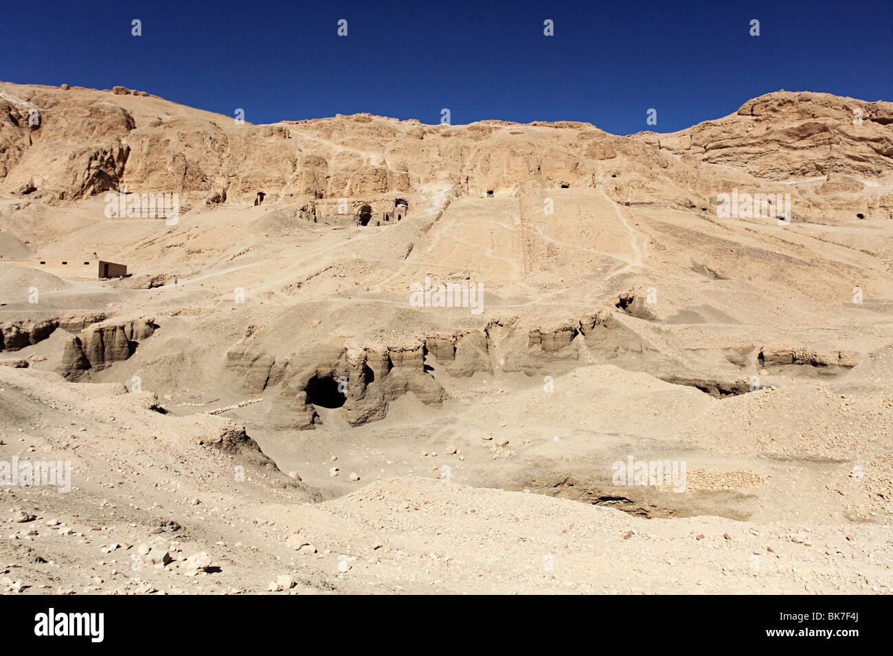 Tombes dans la vallée des nobles l'égypte Banque D'Images