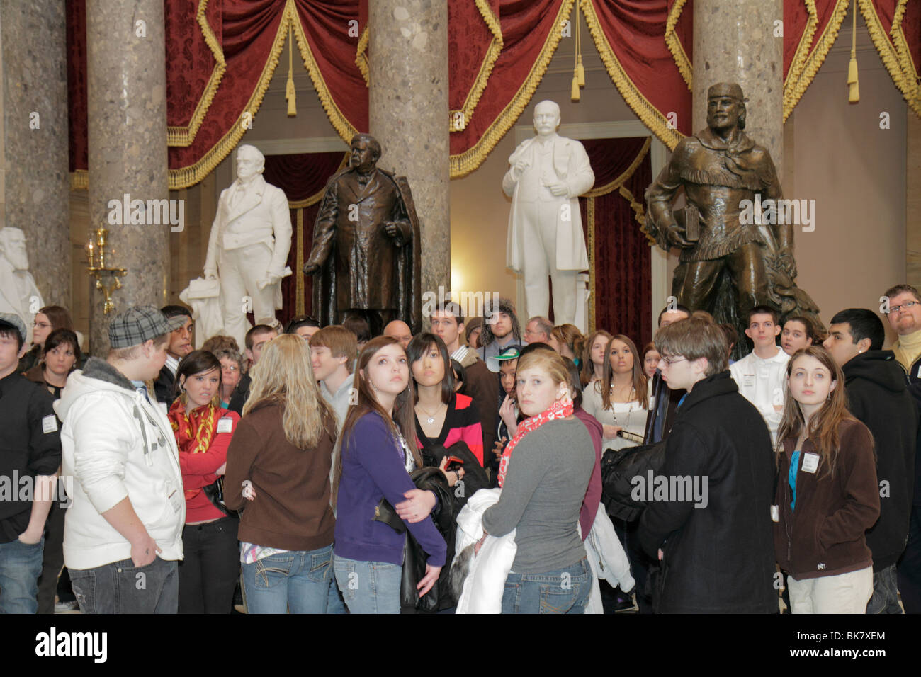 Washington DC,Etats-Unis Capitole,Rotunda,histoire,gouvernement,Congrès,Chambre des représentants,National statuary Hall,groupe,femme femme femme,ma Banque D'Images