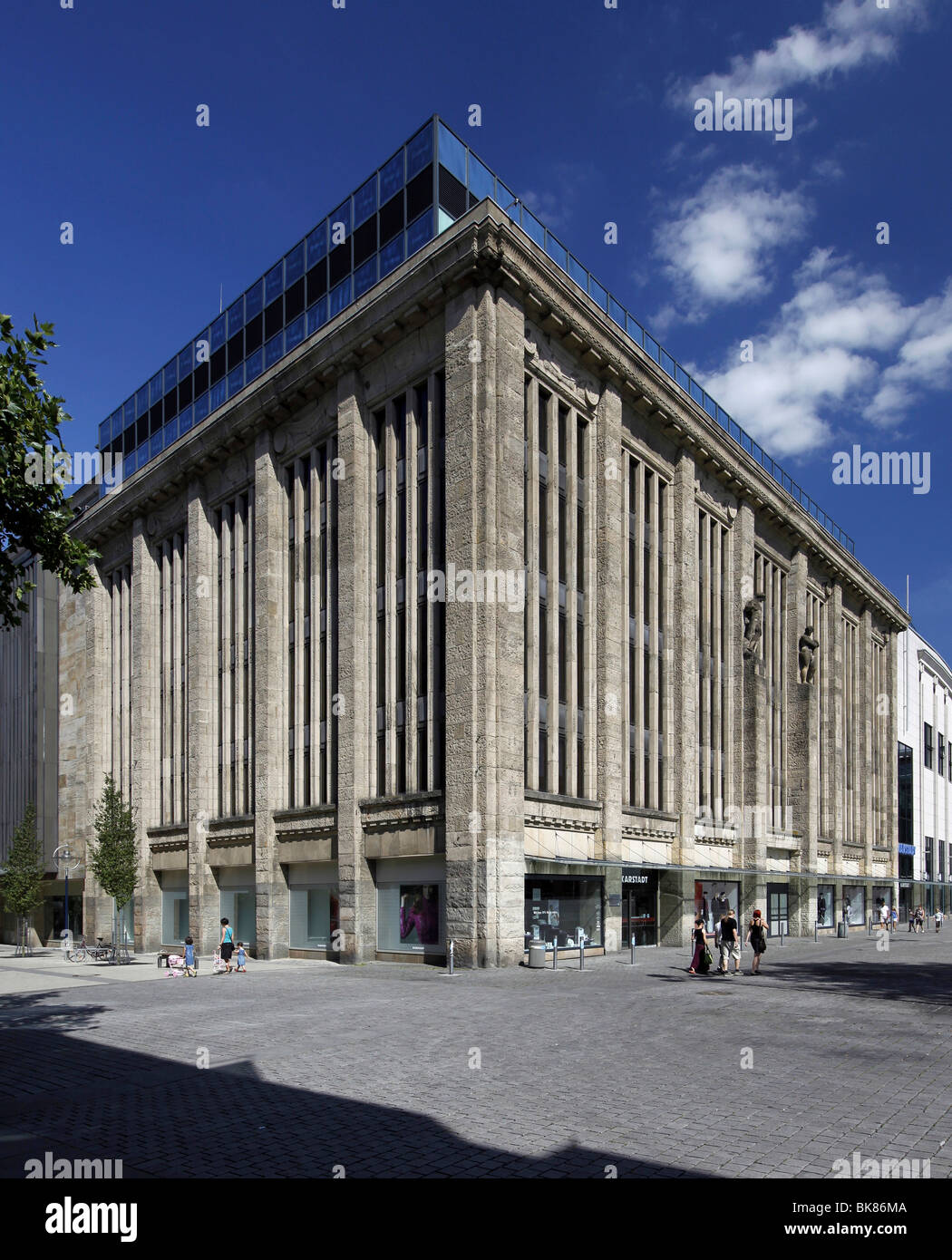 Façade de l'ancien grand magasin Theodor Althoff, grand magasin Karstadt maintenant, Dortmund, Rhénanie du Nord-Westphalie, Allemagne Banque D'Images