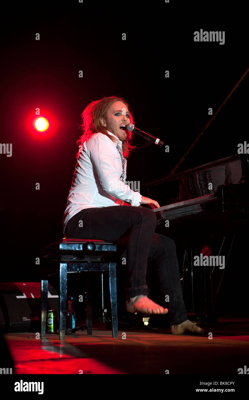 Tim Minchin pianiste comédien et musicien australien Banque D'Images Tim Minchin pianiste comédien et musicien australien Banque D'Images