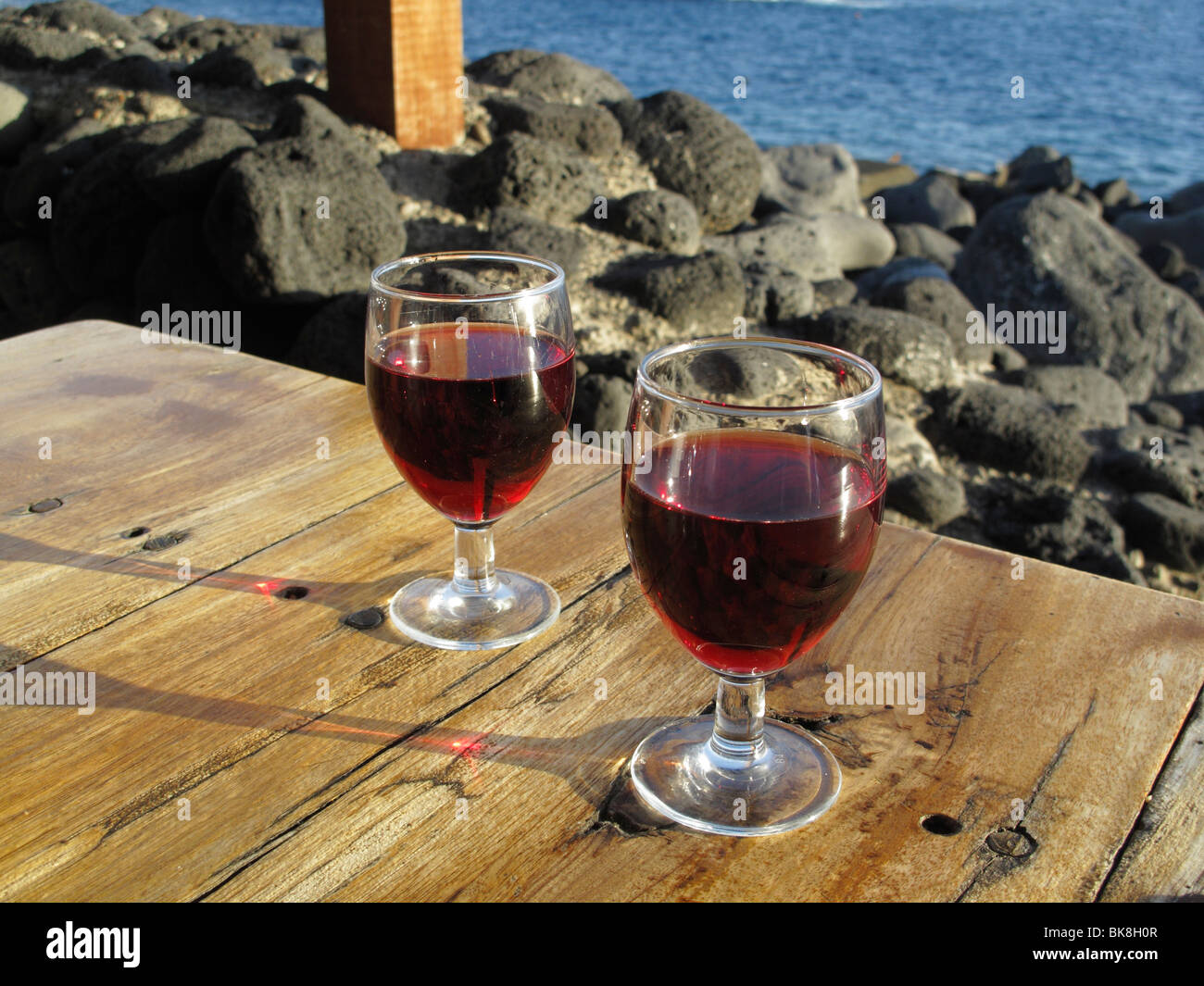 Deux verres de vin rouge, La Palma, Canary Islands, Spain Banque D'Images
