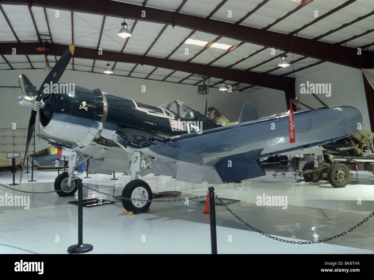 Chance Vought/Goodyear FG-1D (F4U Corsair) LA DEUXIÈME GUERRE MONDIALE avion de chasse à Cavanaugh Flight Museum, l'aéroport d'Addison, Dallas, Texas, USA Banque D'Images