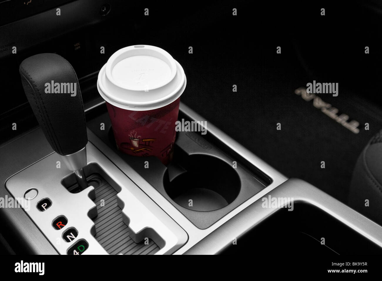 Nissan Titan SE pickup Banque D'Images