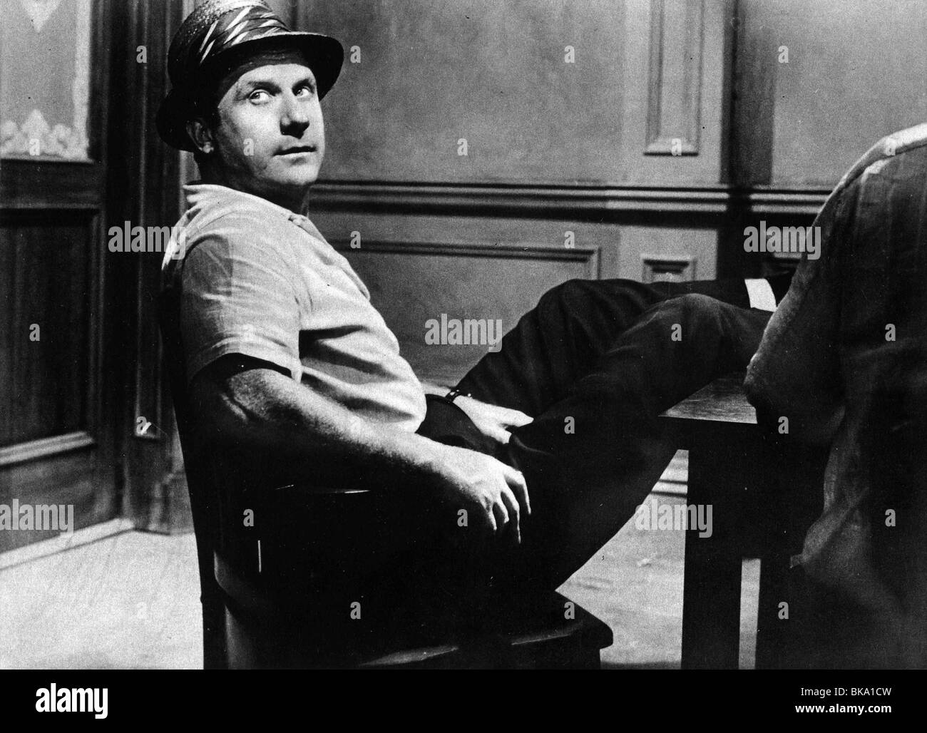 Douze hommes en colère (1957) JACK WARDEN TAM FOH 3235 Banque D'Images