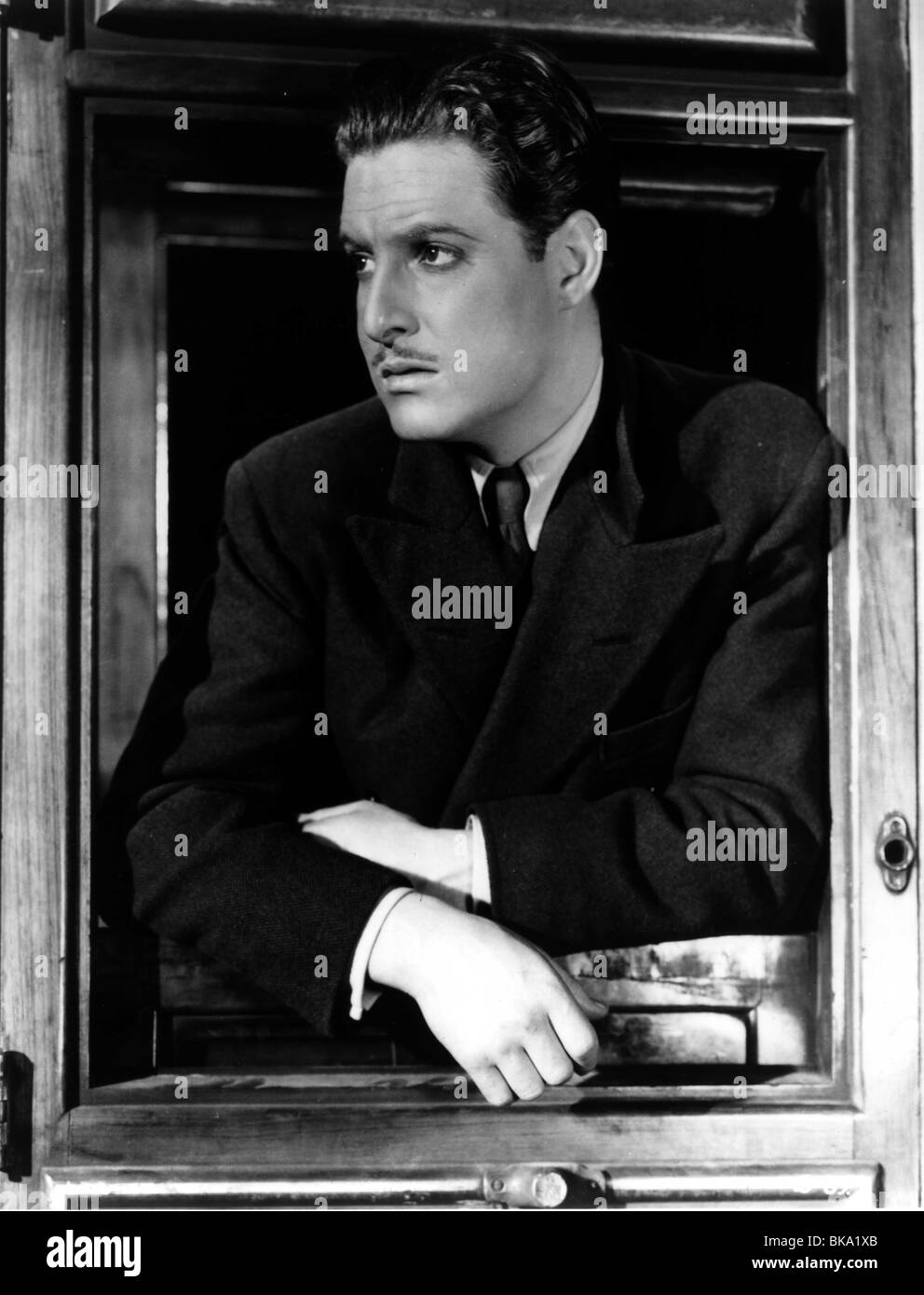 Les 39 étapes (1935) LES TRENTE NEUF MARCHES (ALT) ROBERT DONAT 39ST 016P Banque D'Images