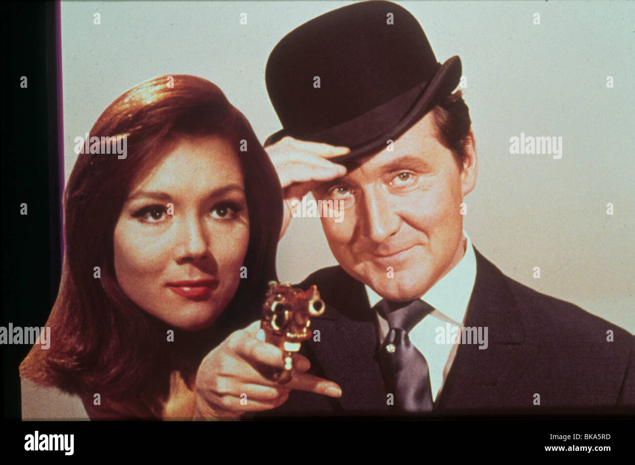 Les AVENGERS DIANA RIGG, PATRICK MACNEE APPRÉCIATION 083 Banque D'Images