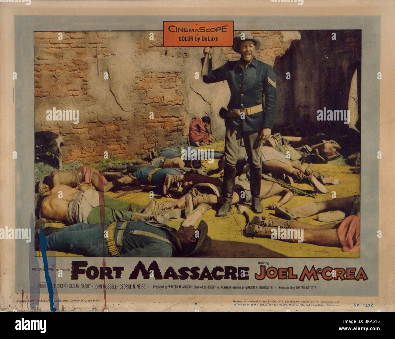 Fort de l'Année : 1958 Massacre Réalisation : Joseph M. Newman Forrest Tucker Lobbycard Banque D'Images
