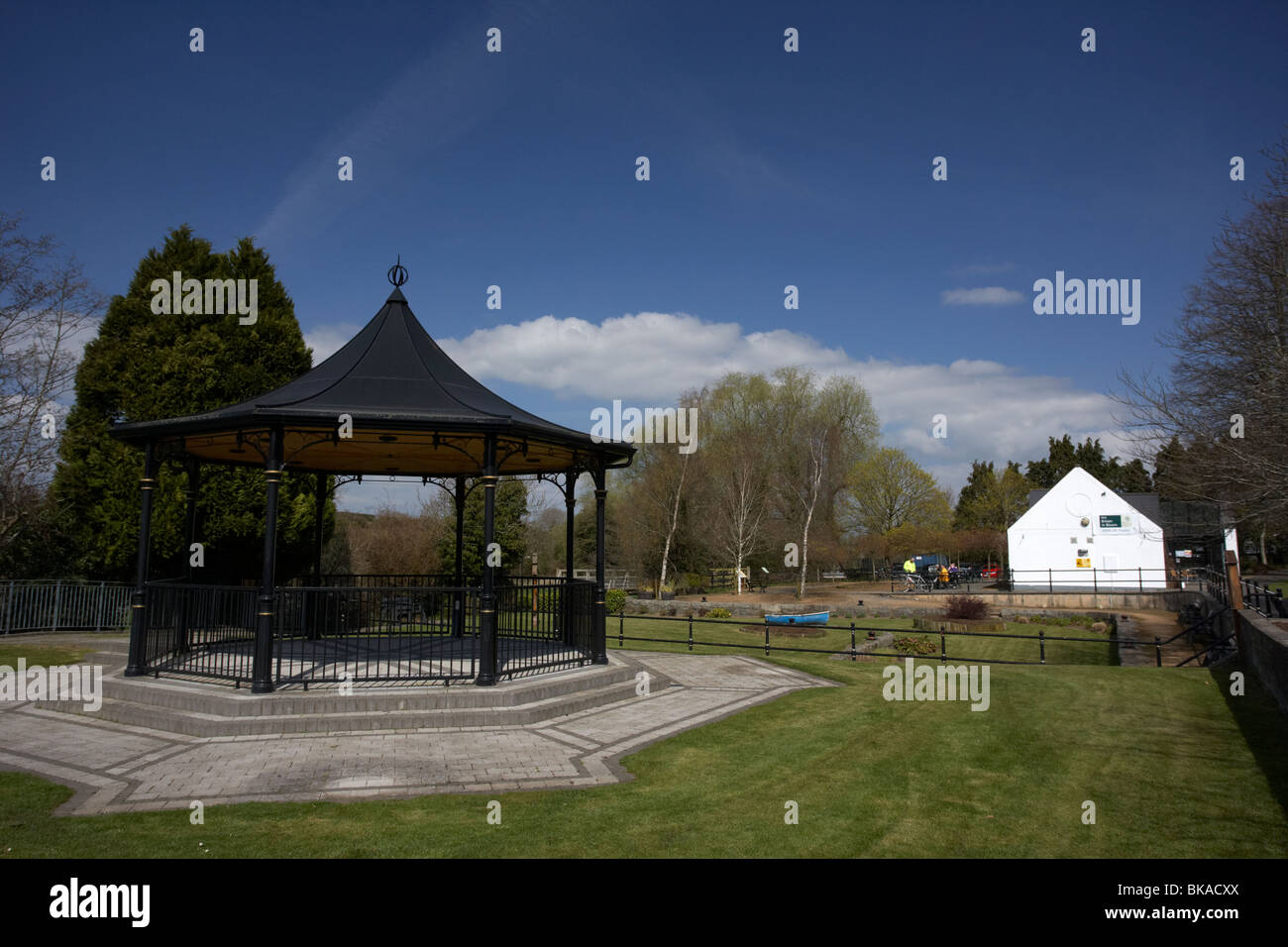 Scarva kiosque et centre d'accueil et les salons de thé dans le village de comté de Down en Irlande du Nord uk Banque D'Images