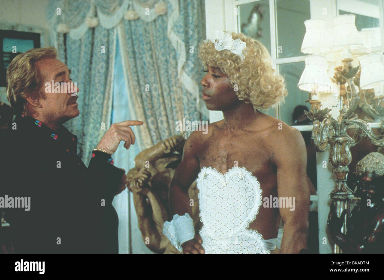 LA CAGE AUX FOLLES (1978) Birds Of A Feather (ALT) LCF 001 Banque D'Images