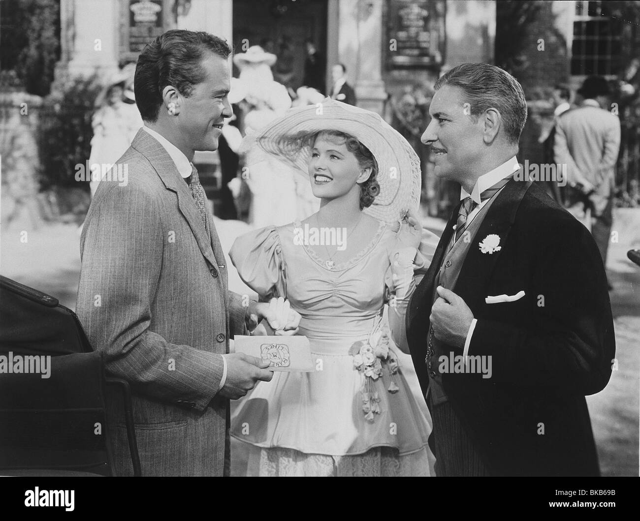 Le regretté George Apley Année : 1947 Réalisateur : Joseph L. Mankiewicz Charles Russell, Peggy Cummins Banque D'Images