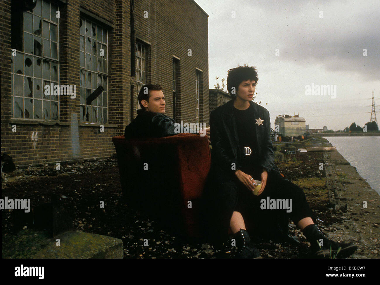 SHOPPING(1994) Jude Law, SADIE FROST 088 poids emballé Banque D'Images