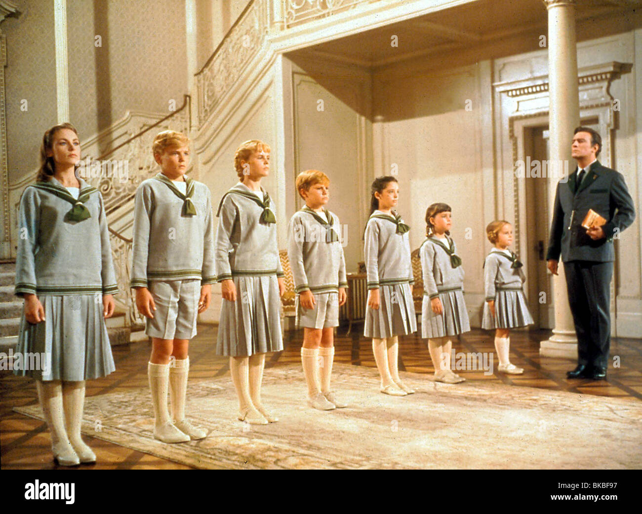 Le SON DE LA MUSIQUE(1965) CHARMIAN CARR, Nicholas Hammond, Heather Menzies, DUANE CHASE, ANGELA CARTWRIGHT, DEBBIE TURNER, KYM Banque D'Images