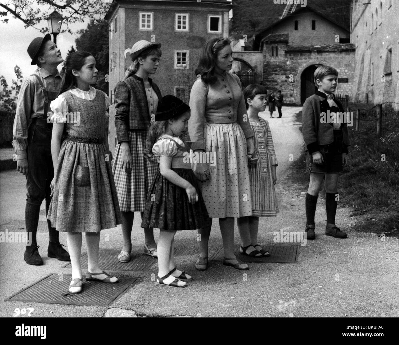 Le SON DE LA MUSIQUE(1965) Nicholas Hammond, ANGELA CARTWRIGHT, Heather Menzies, KYM CARATH, CHARMIAN CARR, DEBBIE TURNER, DUANE Banque D'Images