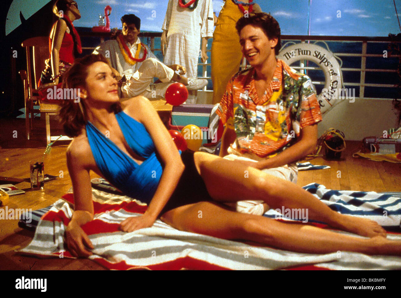 MANNEQUIN (1987) Kim Cattrall, ANDREW MCCARTHY MNQ 003 Photo Stock Alamy