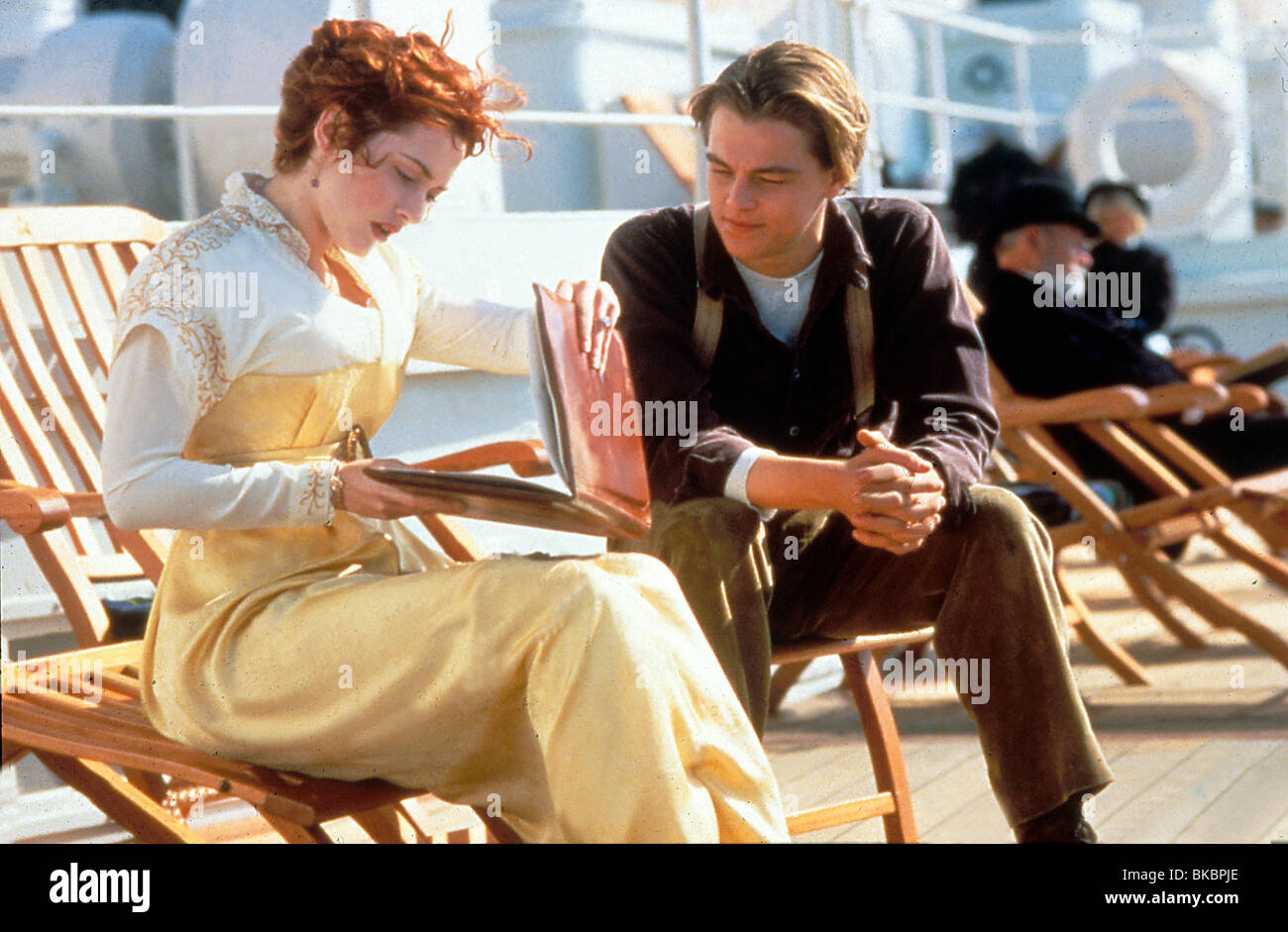 Pellicule Du Film Titanic + 8 Planches Photos - Leonardo DiCaprio & Kate Winslet - Occasion Collection
