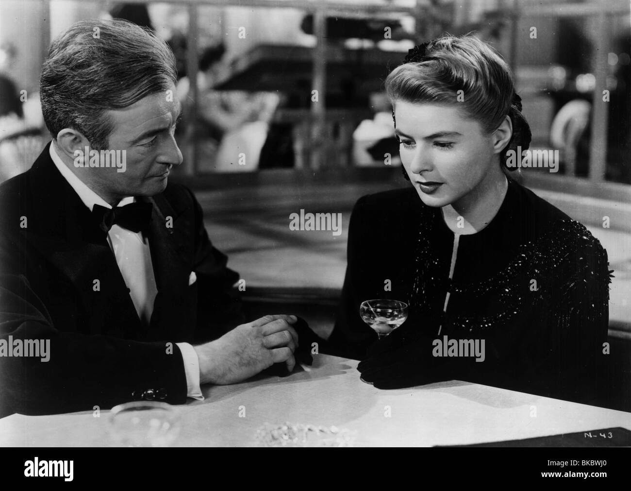 NOTORIOUS (1946), Ingrid Bergman, CLAUDE RAINS PAS 002P Banque D'Images