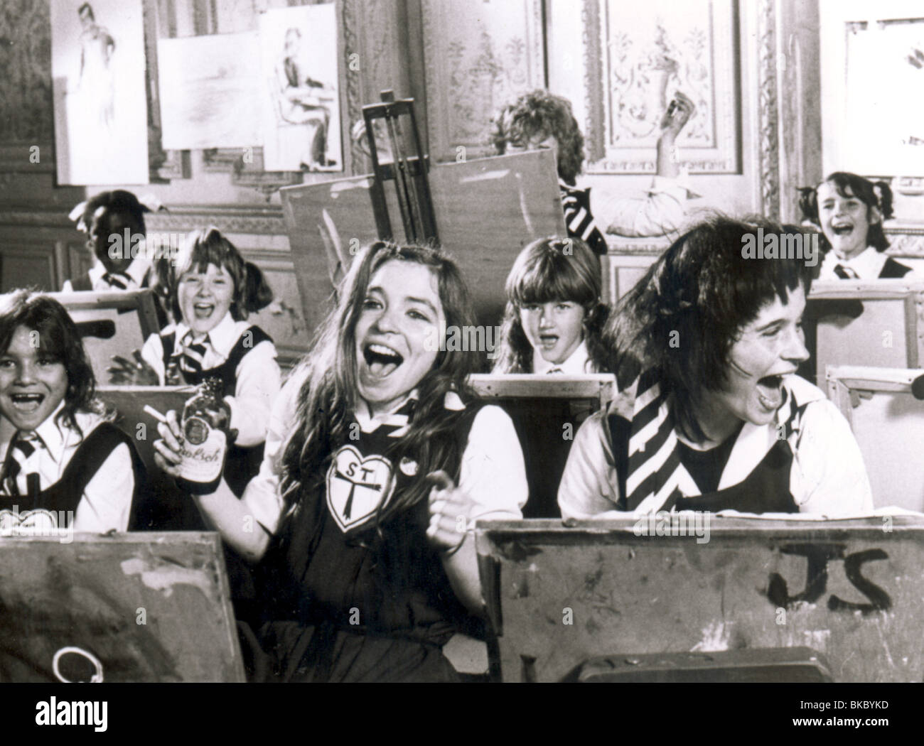 St trinians Banque de photographies et d’images à haute résolution - Alamy