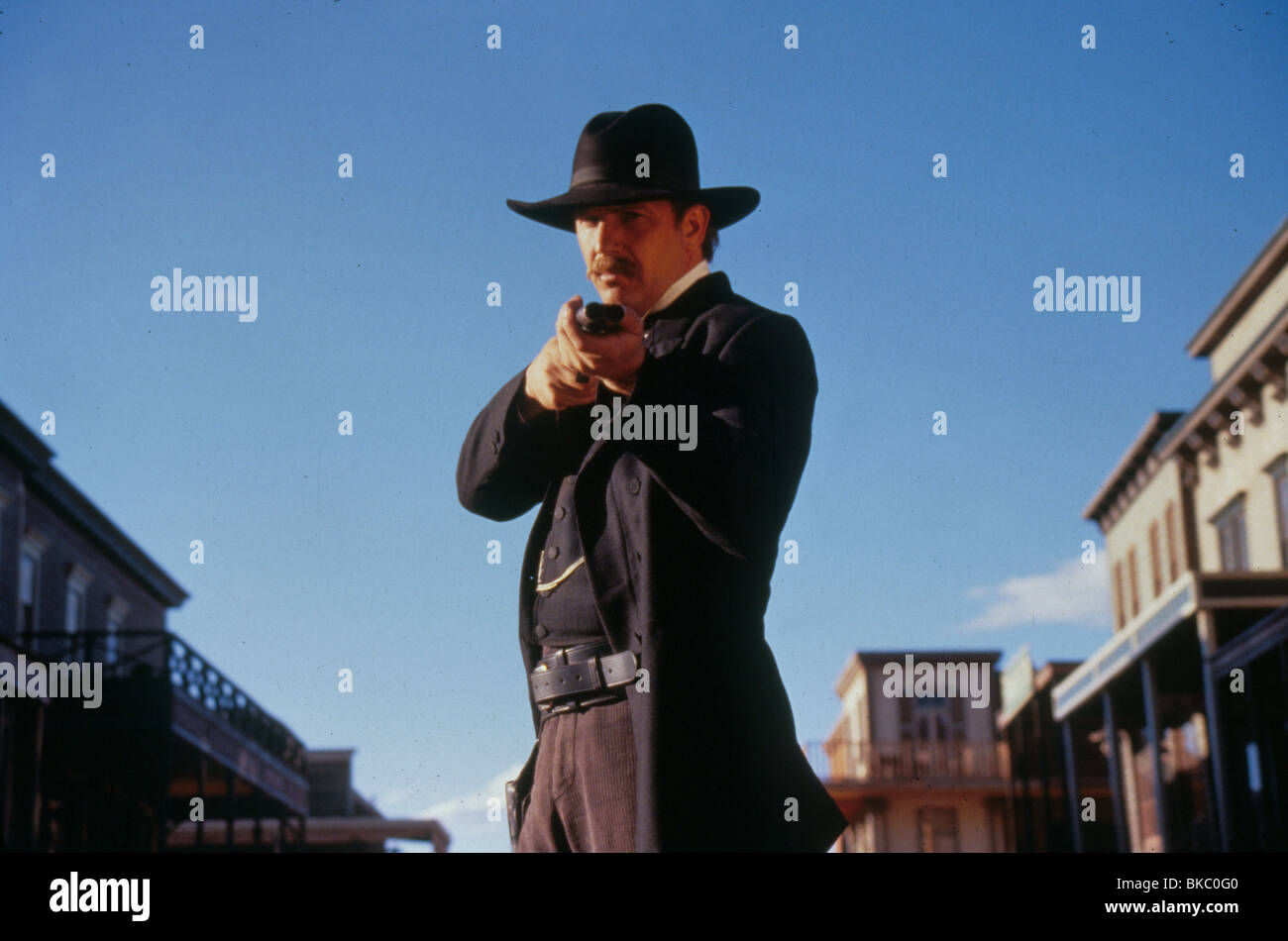 WYATT EARP -1994 KEVIN COSTNER Banque D'Images