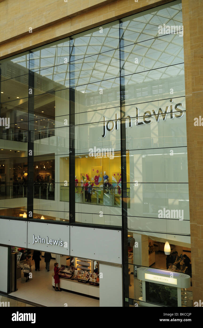 John Lewis, grand magasin, centre commercial Grand Arcade, Cambridge, England, UK Banque D'Images