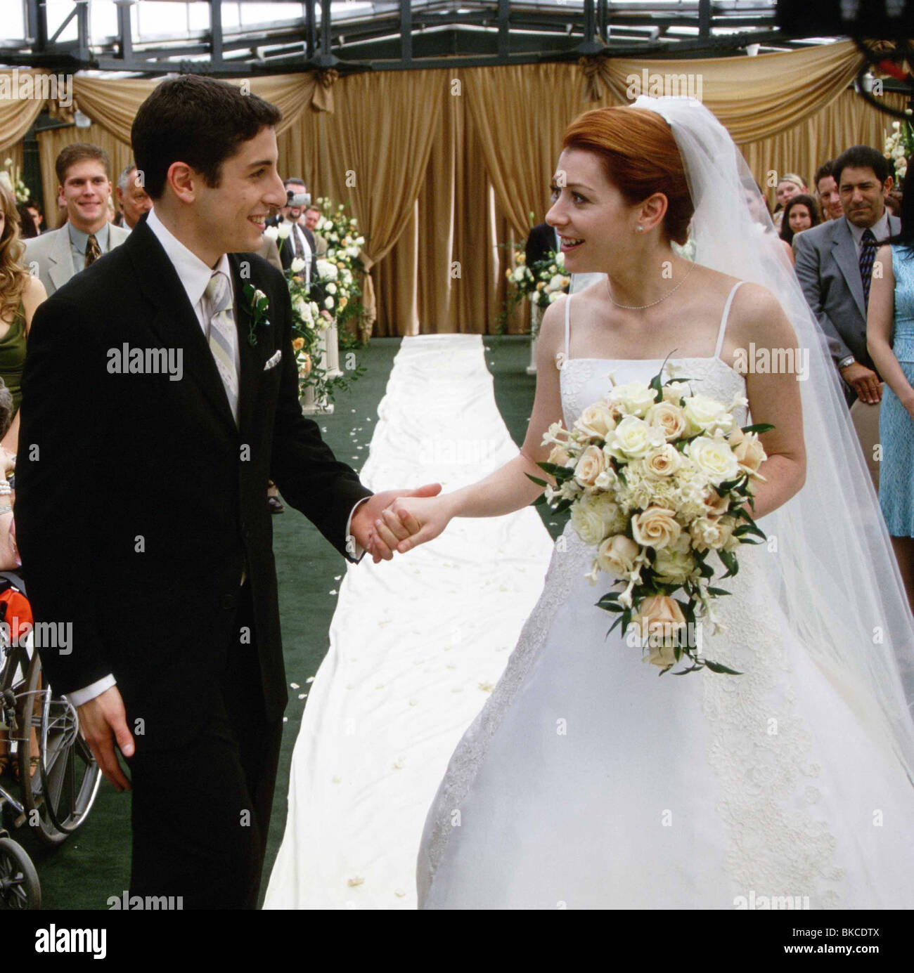 AMERICAN WEDDING (2003) AMERICAN PIE 3 : morceau de tarte (ALT) Jason Biggs, Alyson Hannigan 001-621 AMNW Banque D'Images