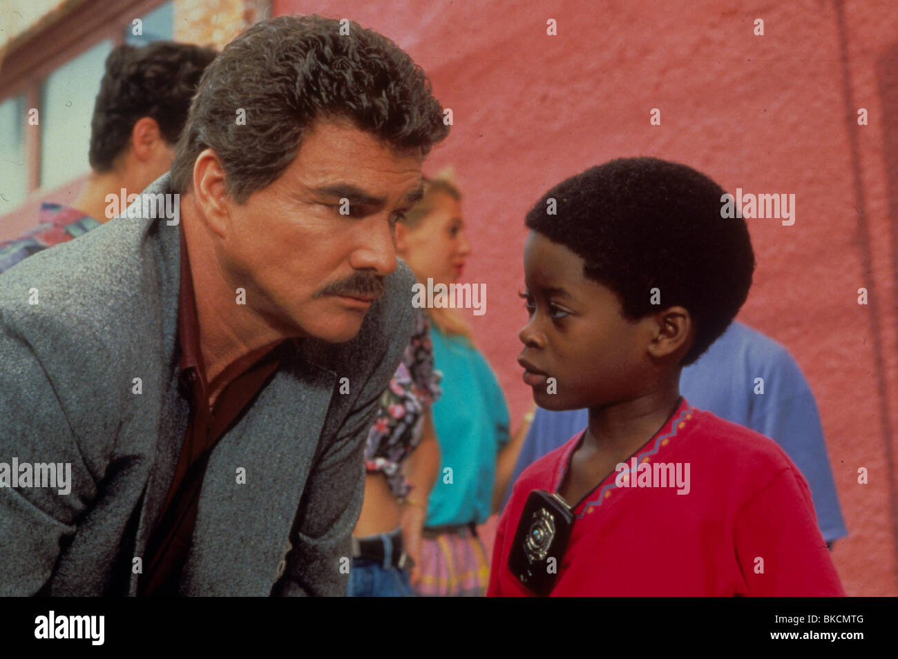 Flic et demi 1993 burt reynolds Banque de photographies et d’images à ...