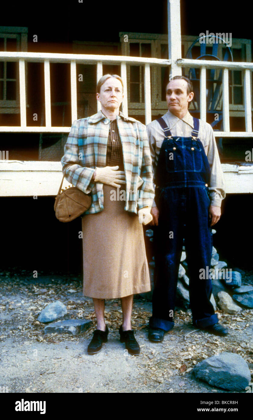 ED GEIN (2001) À LA LUMIÈRE DE LA LUNE (ALT) Carrie Snodgress, STEVE RAILSBACK GEIN 003 Banque D'Images