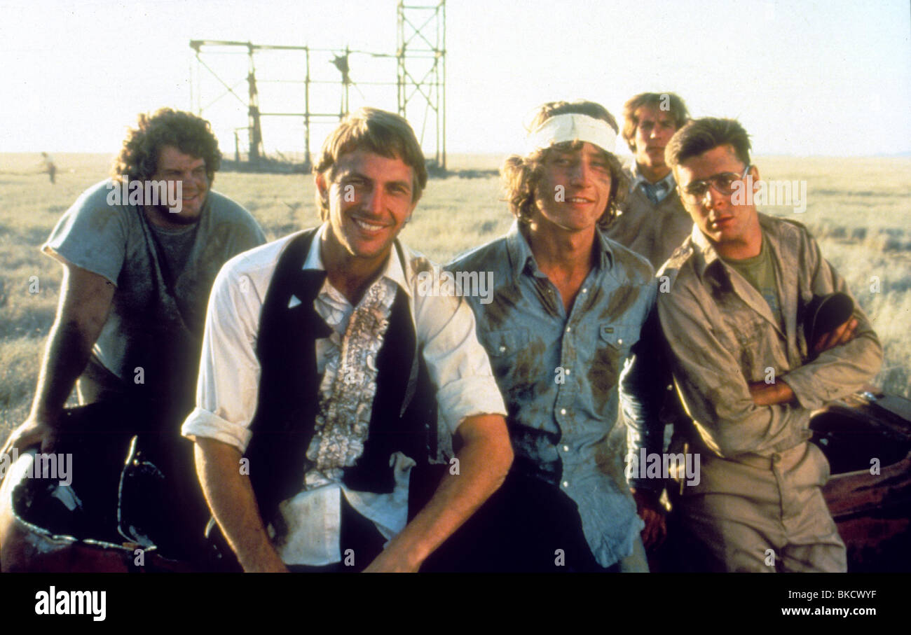 FANDANGO (1985) CHUCK BUSH, Kevin Costner, SAM ROBARDS, BRIAN CESAK, JUDD NELSON FAND 017 Banque D'Images
