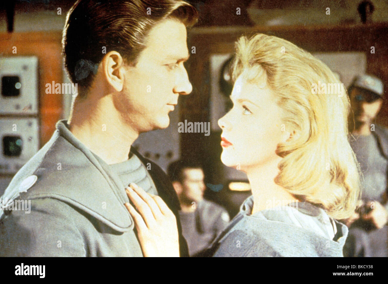 Planète interdite (1956) Leslie Nielsen, ANNE FRANCIS FBPL 011 Banque D'Images
