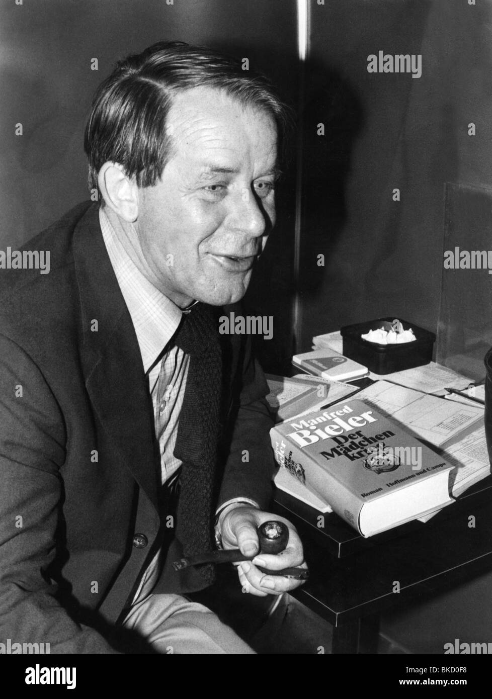 Lenz, Siegfried, 17.3.1926 - 7.10.2014, auteur / écrivain allemand, Prix de la paix du commerce du livre allemand 1988, demi-longueur, , Banque D'Images