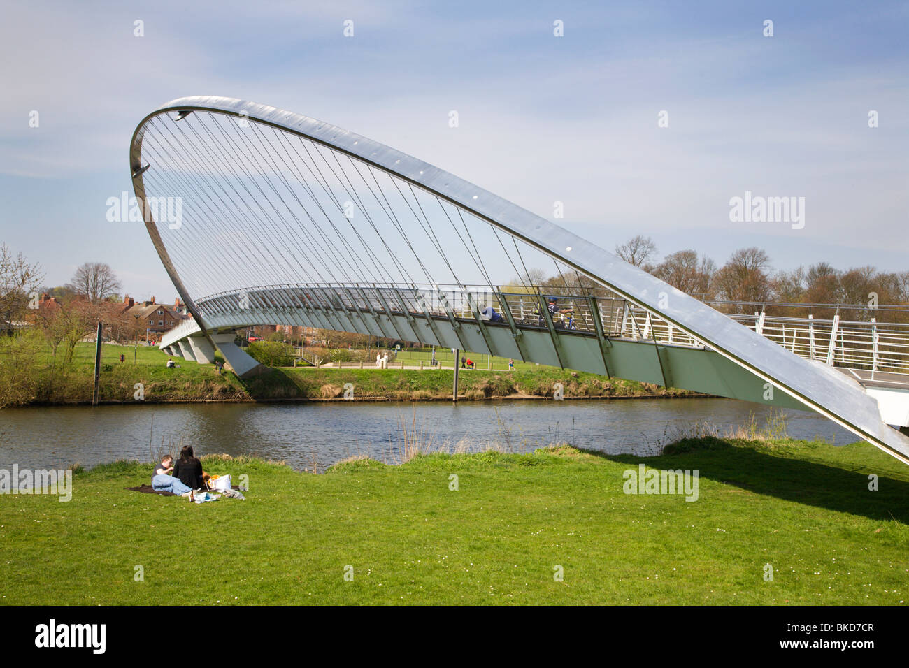 Millennium Bridge sur la rivière Ouse York Yorkshire UK Banque D'Images