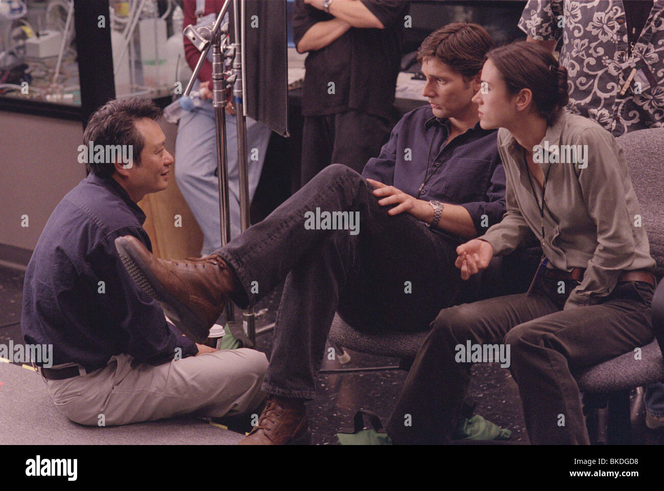 ANG LEE (DIR) O/S 'HULK' (2003) avec Eric Bana, Jennifer Connelly GLEE 001-077 Banque D'Images