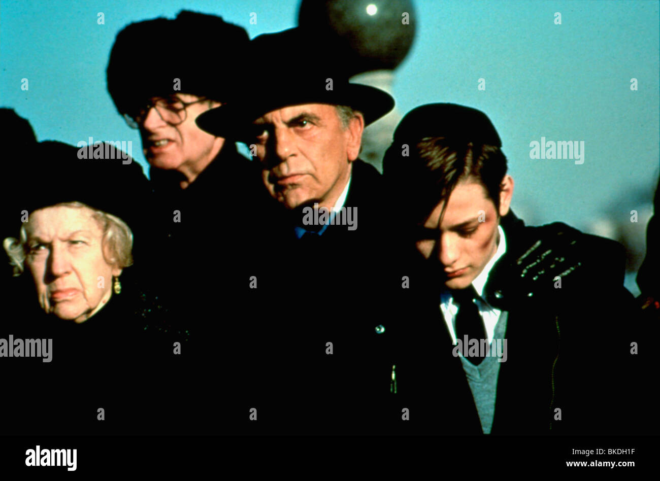 LITTLE ODESSA (1995) MAXIMILLIAN SCHELL, EDWARD FURLONG LTLO 015 Banque D'Images