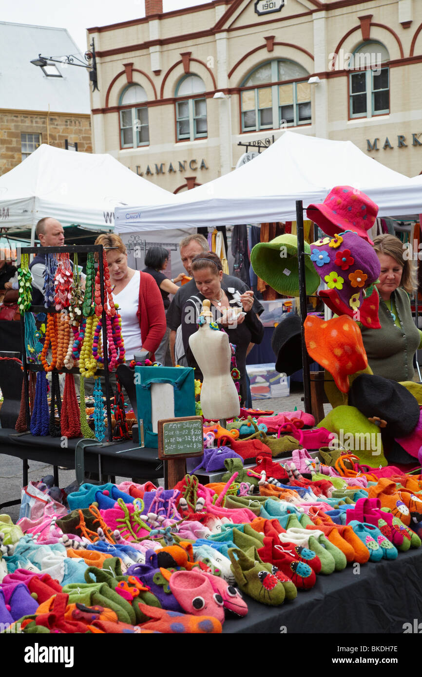 Stand de pantoufle et chapeau Banque de photographies et d'images à haute  résolution - Alamy