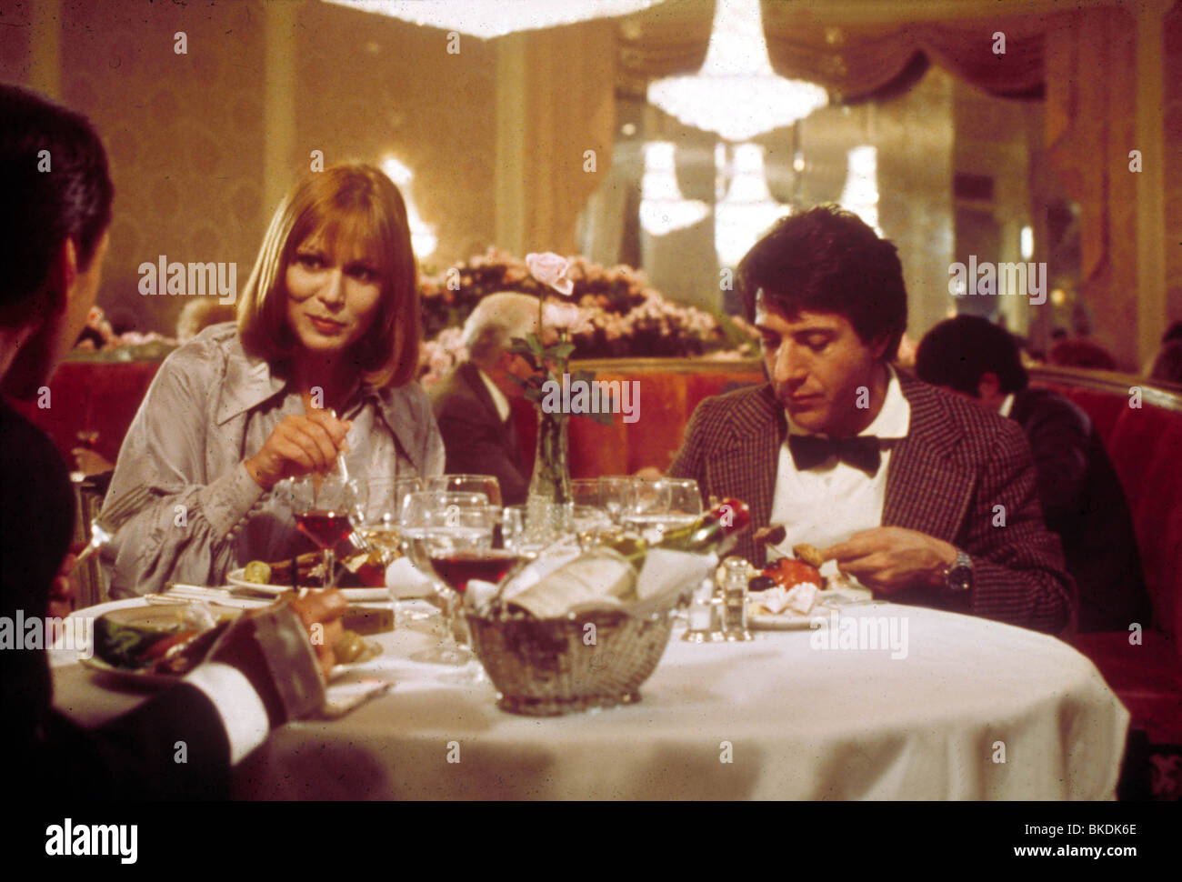 MARATHON MAN (1976) Marthe Keller, Dustin Hoffman MMN 010 Banque D'Images