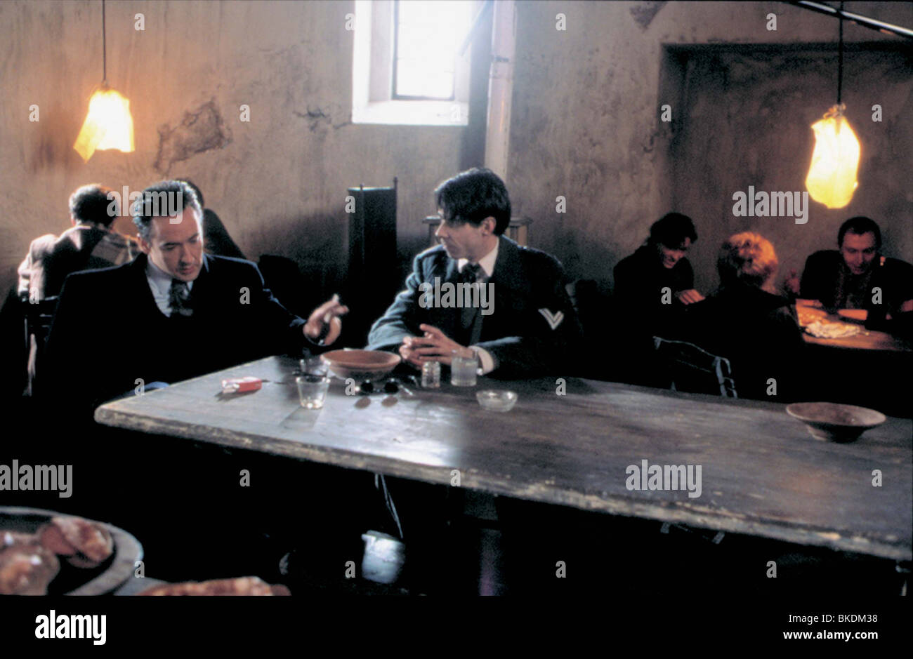 MAX (2003) John Cusack, NOAH TAYLOR MX 001-C Banque D'Images