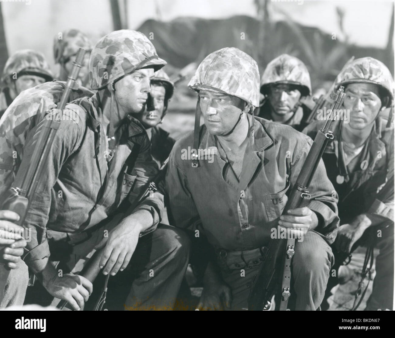 SANDS OF Iwo Jima (1949) JOHN WAYNE SOIJ 007P Photo Stock - Alamy