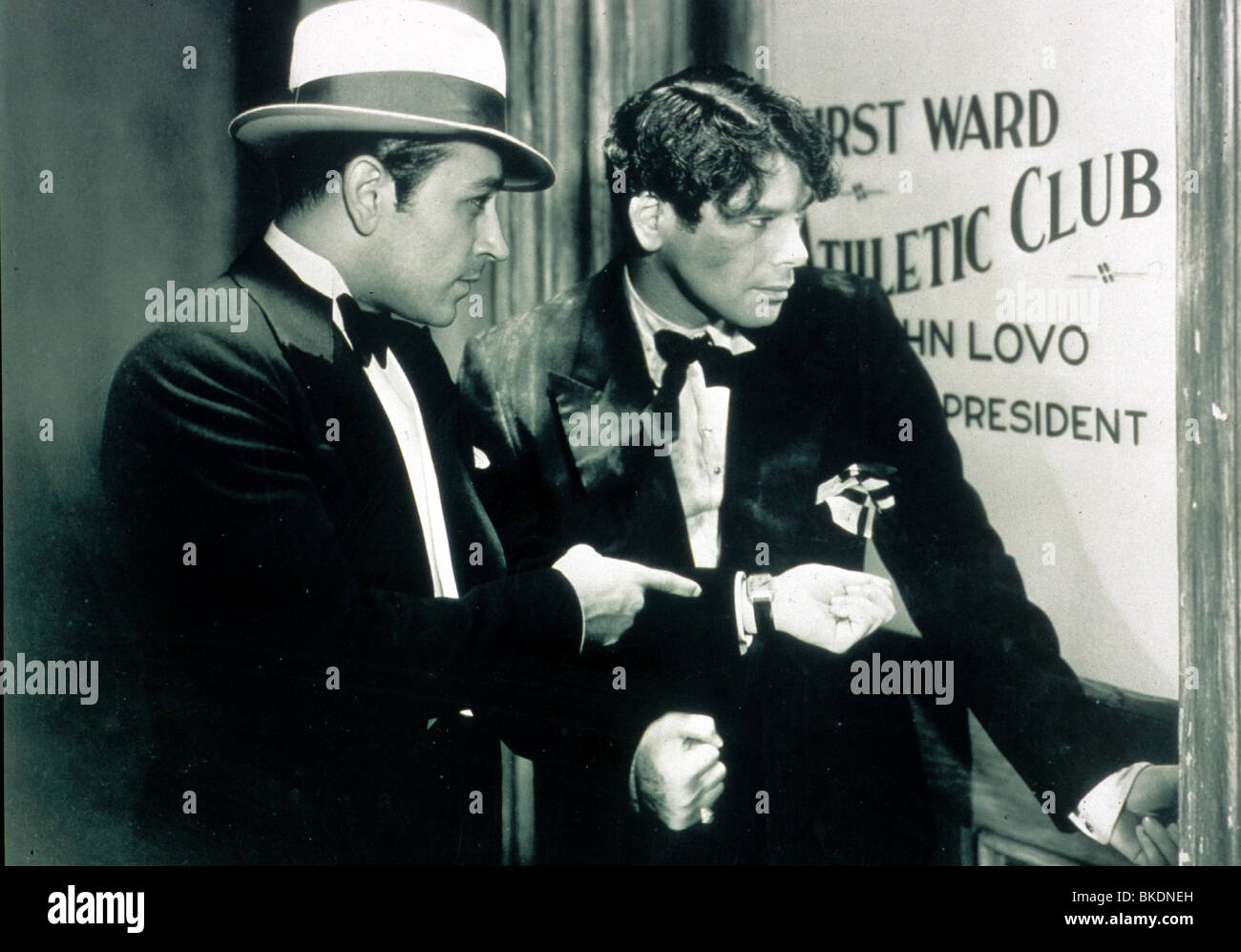 SCARFACE (1932) GEORGE RAFT, PAUL MUNI 002 ZPCN Banque D'Images