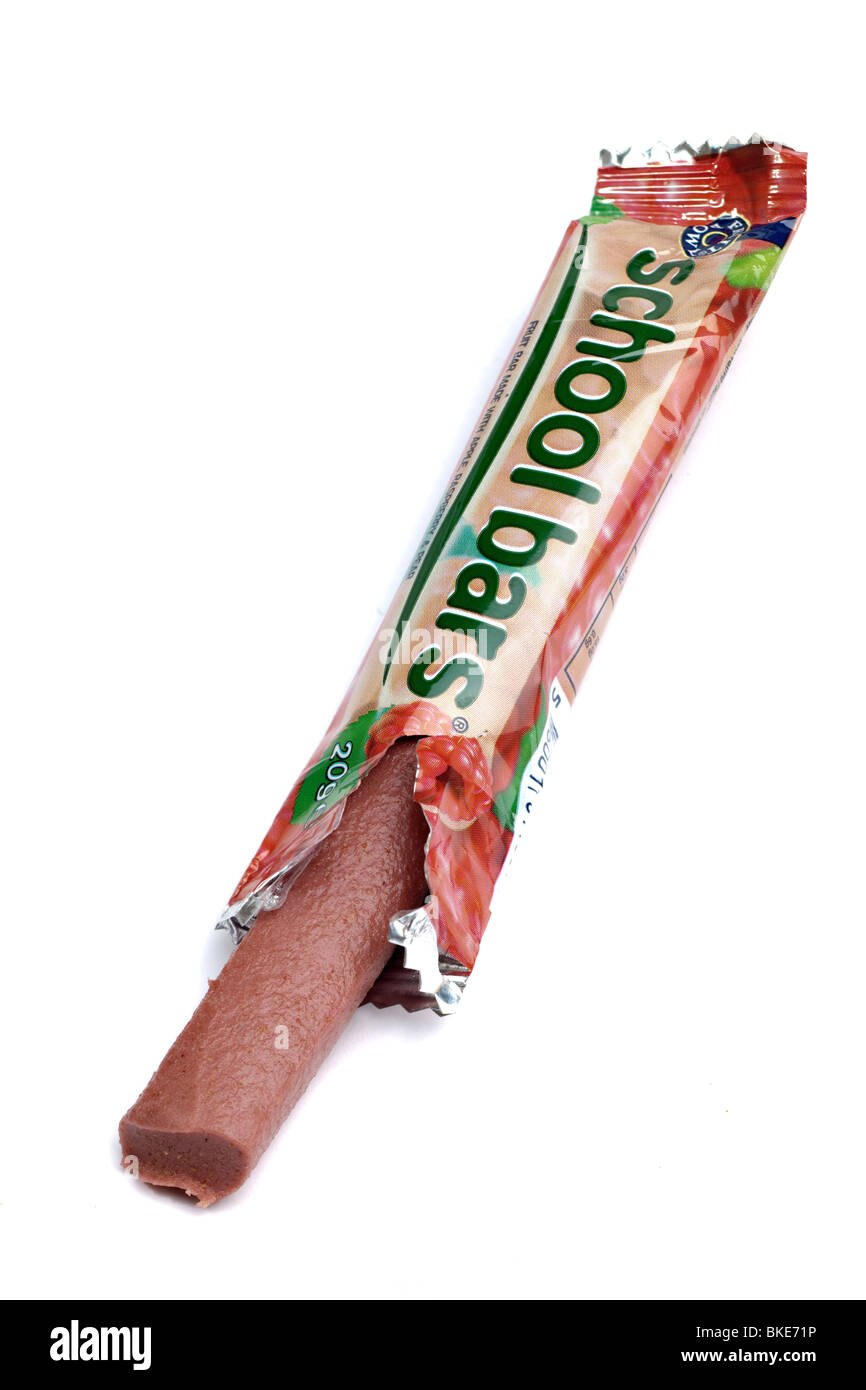 20 grammes enveloppé Schoolbar Poire Pomme framboise et chew bar Banque D'Images