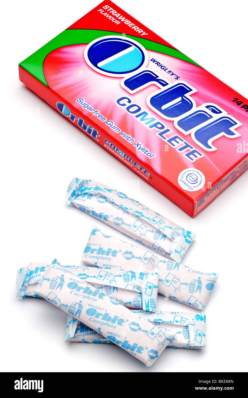 Pack de 14 pièces de Wrigley's orbit chewing-gum sans sucre complet avec le xylitol Banque D'Images