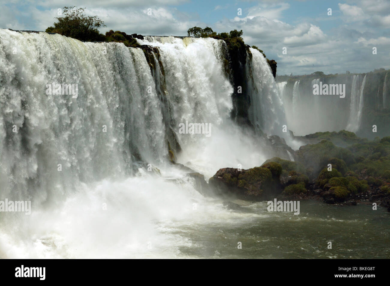 Gloire de l'Iguazu Falls Banque D'Images