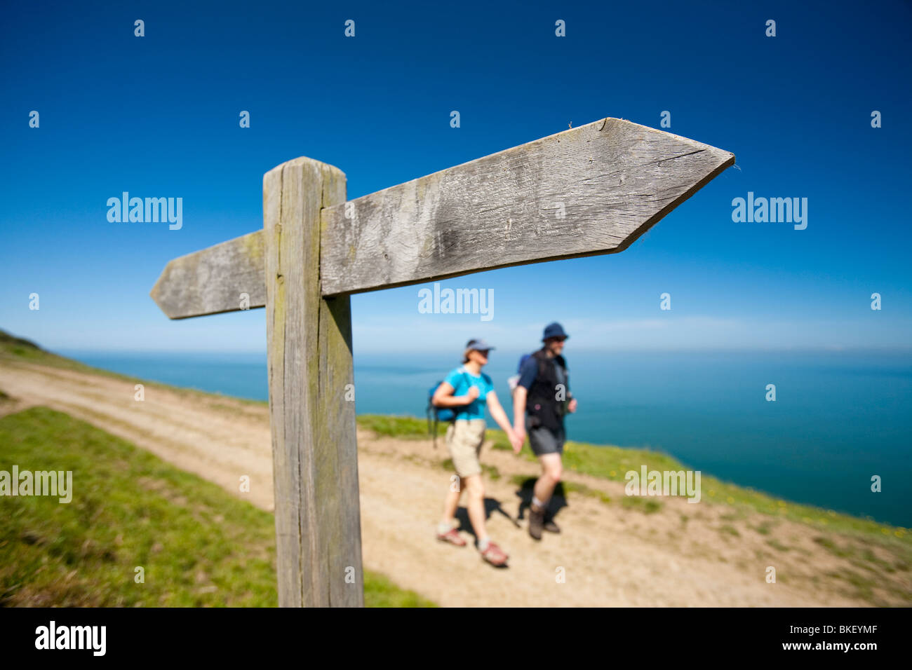 Les promeneurs sur le South West Coast Path près de Combe Martin, dans le Devon, UK Banque D'Images