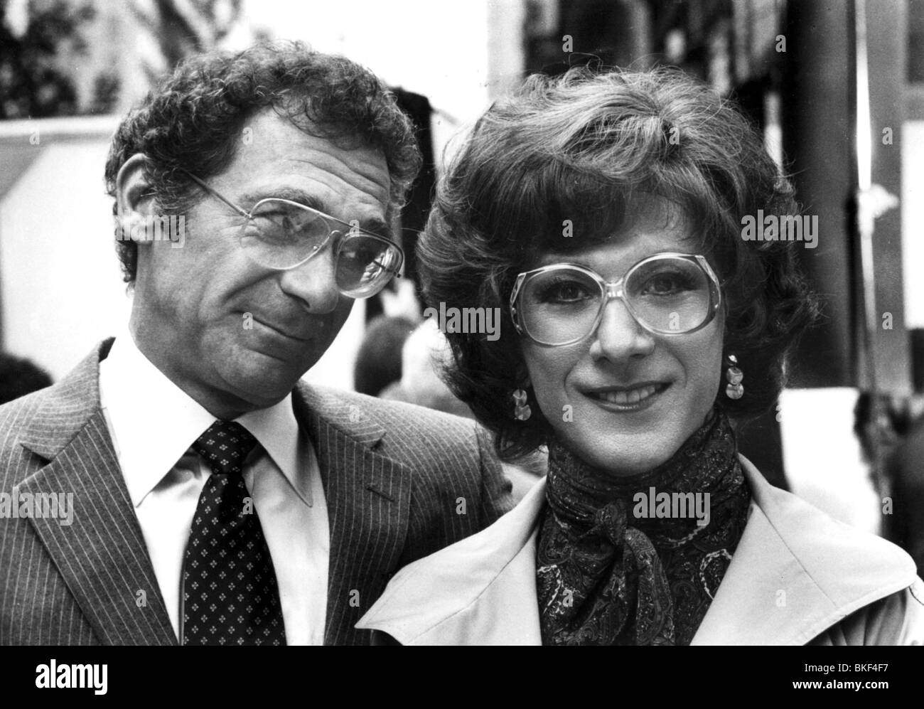 TOOTSIE (1982), SYDNEY POLLACK, Dustin Hoffman TOT 006P Banque D'Images