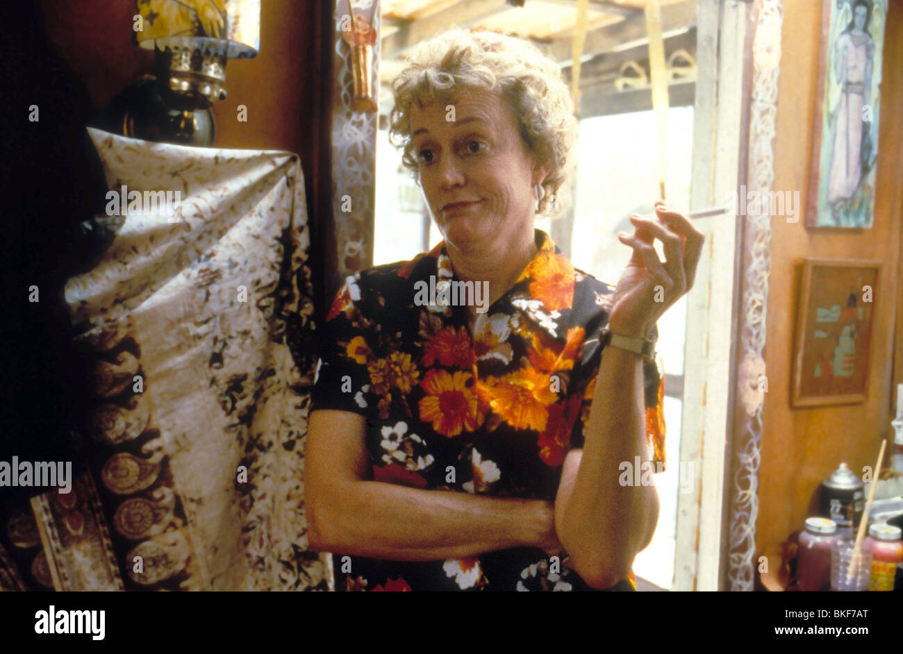 WILD THINGS (1998) Carrie Snodgress aérogénérateurs 049 R Banque D'Images